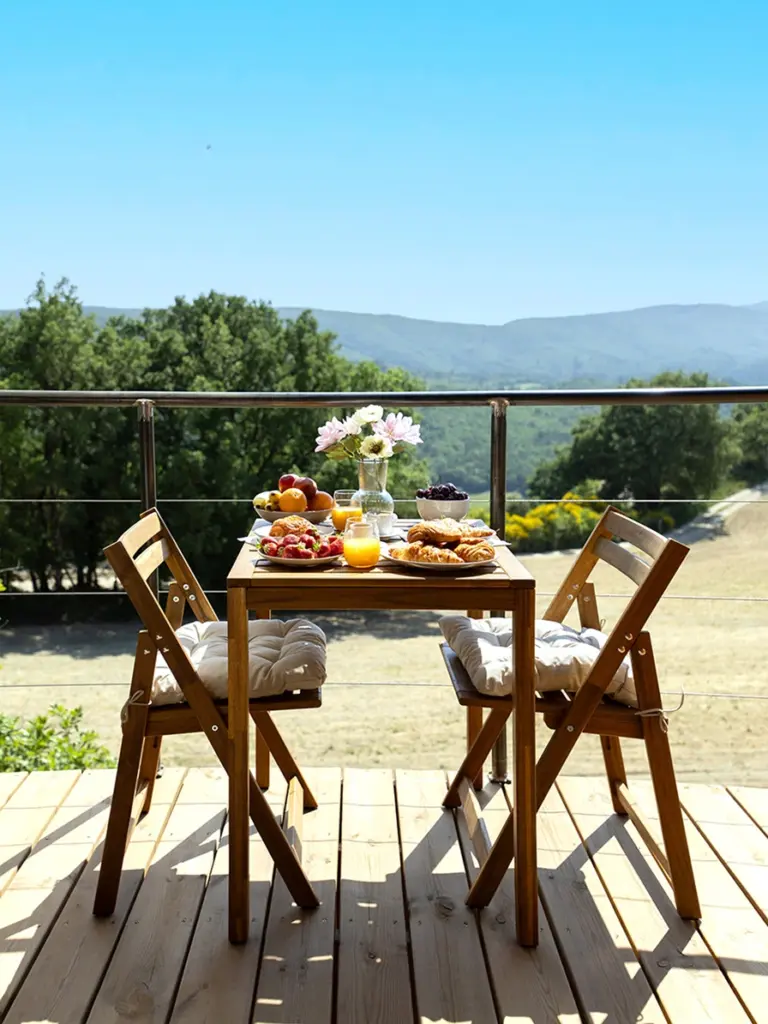 tables - Green Luberon